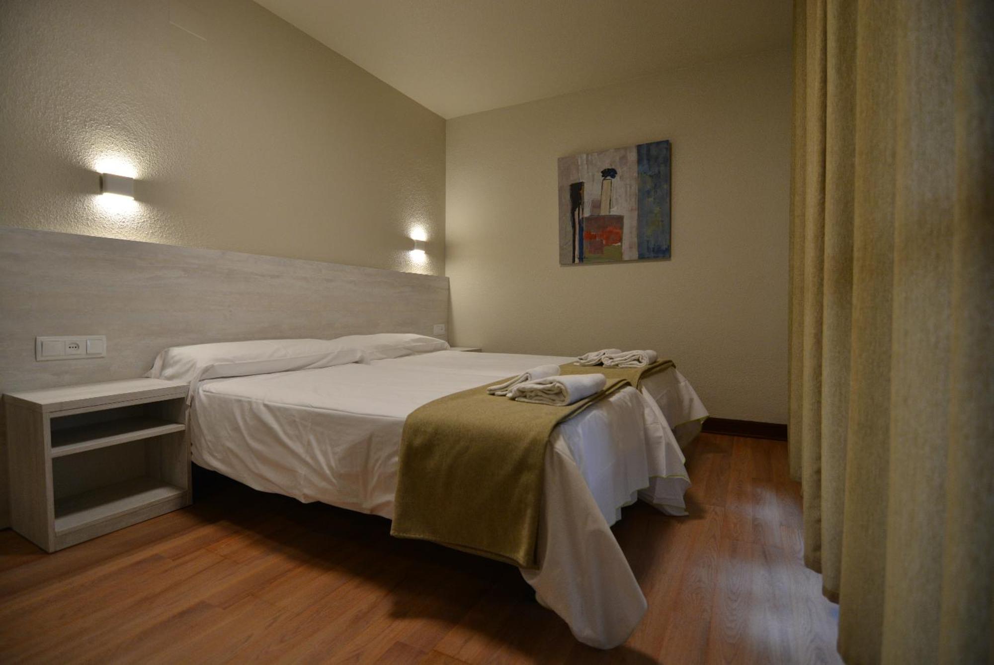 Hotel&Bar Ducay Olite Esterno foto