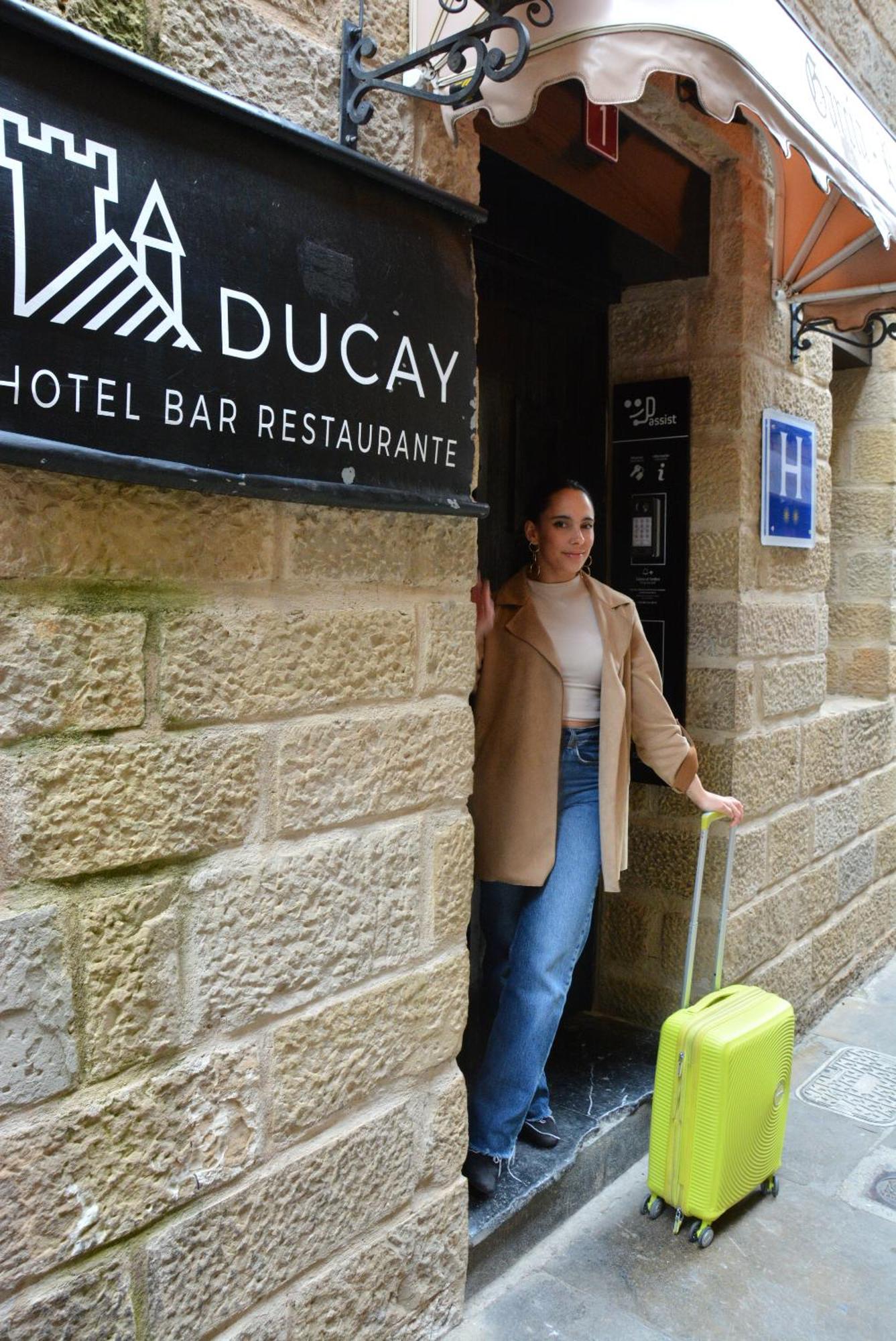 Hotel&Bar Ducay Olite Esterno foto