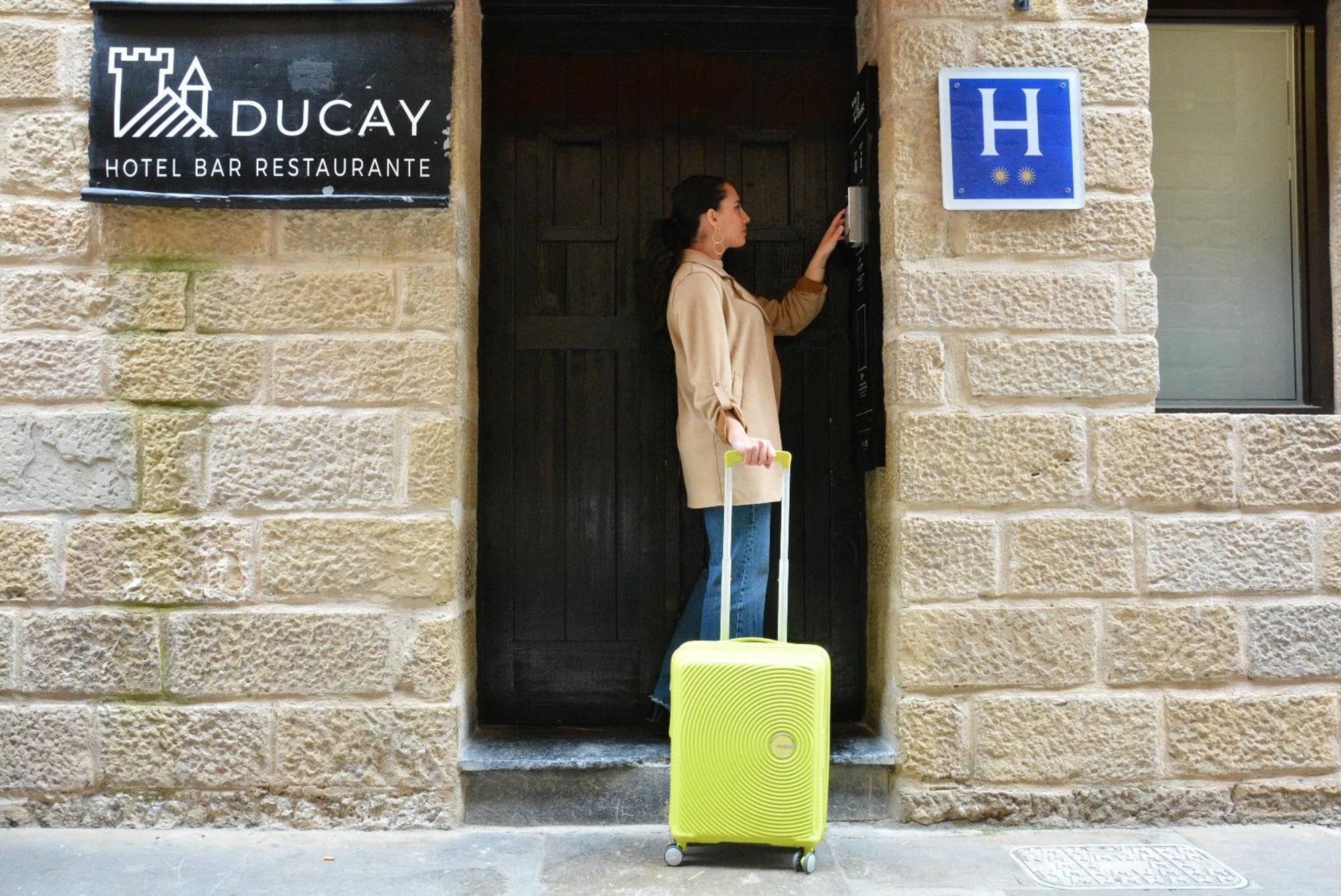 Hotel&Bar Ducay Olite Esterno foto