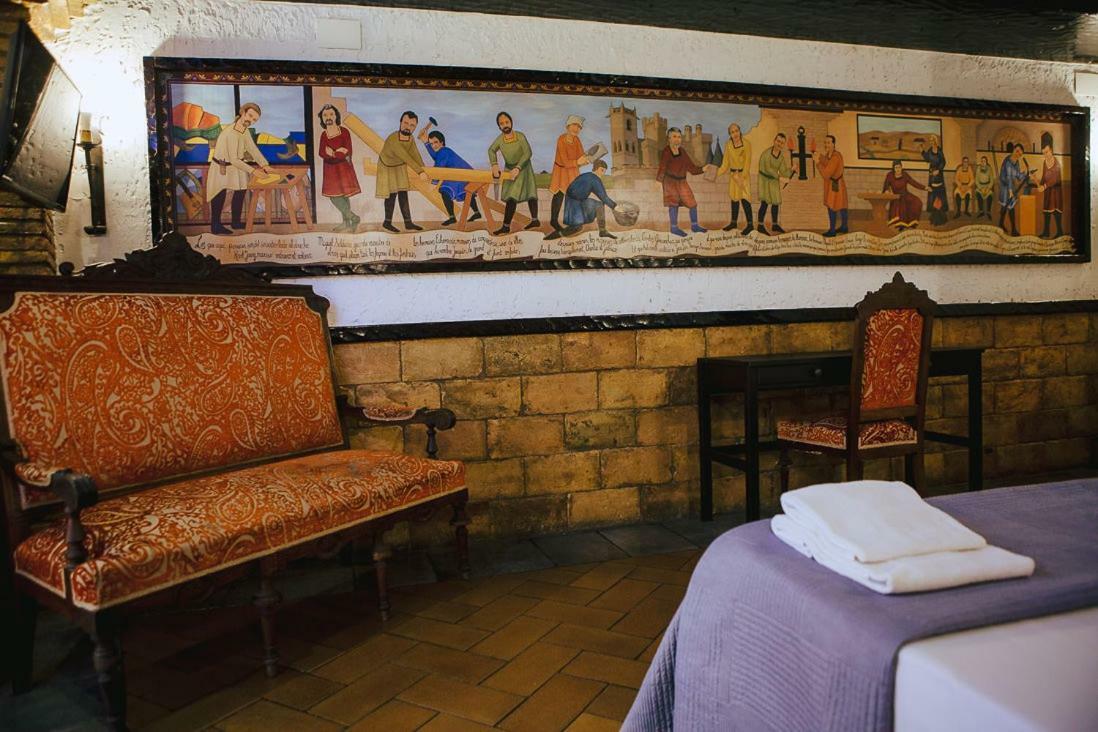 Hotel&Bar Ducay Olite Esterno foto